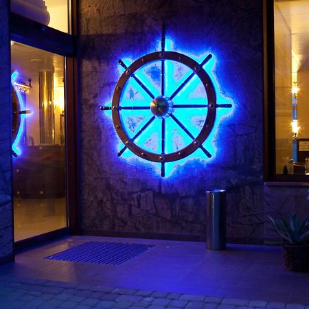 Shuma Hotel Dąbrowa Górnicza Buitenkant foto