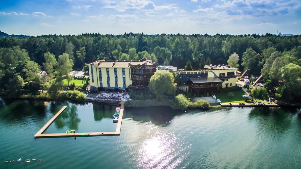 Shuma Hotel Dąbrowa Górnicza Buitenkant foto