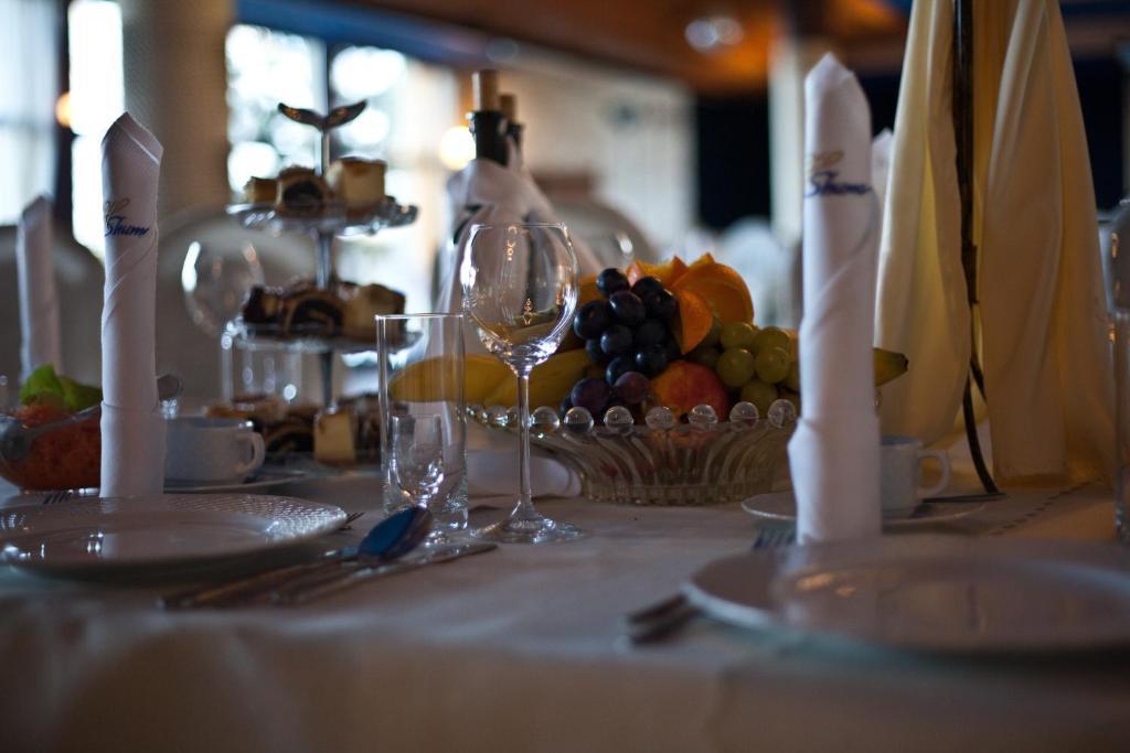 Shuma Hotel Dąbrowa Górnicza Buitenkant foto
